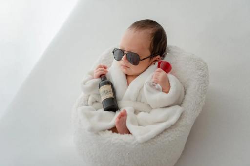 东阳宝宝晚上睡觉哼唧